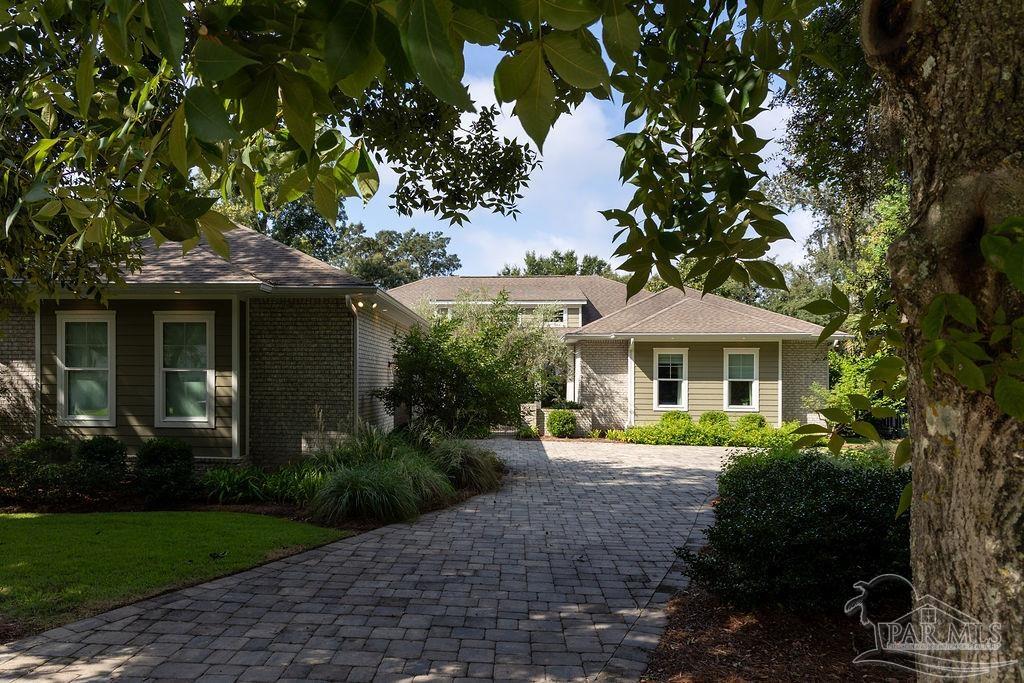 128 Highpoint Drive Gulf Breeze FL 32561