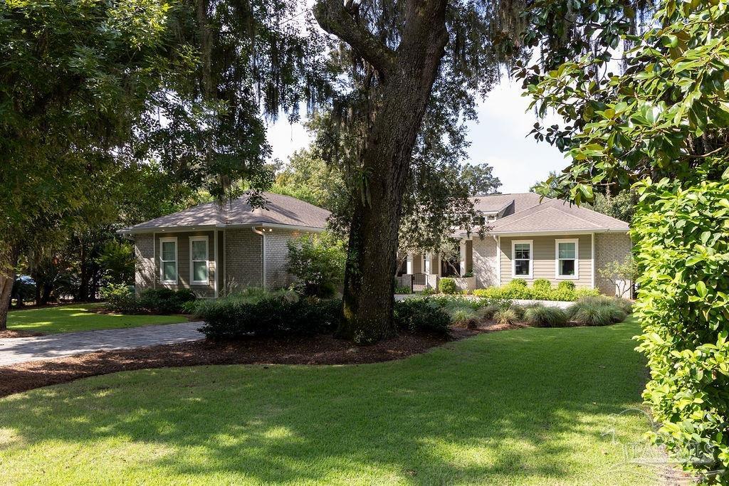 128 Highpoint Drive Gulf Breeze FL 32561
