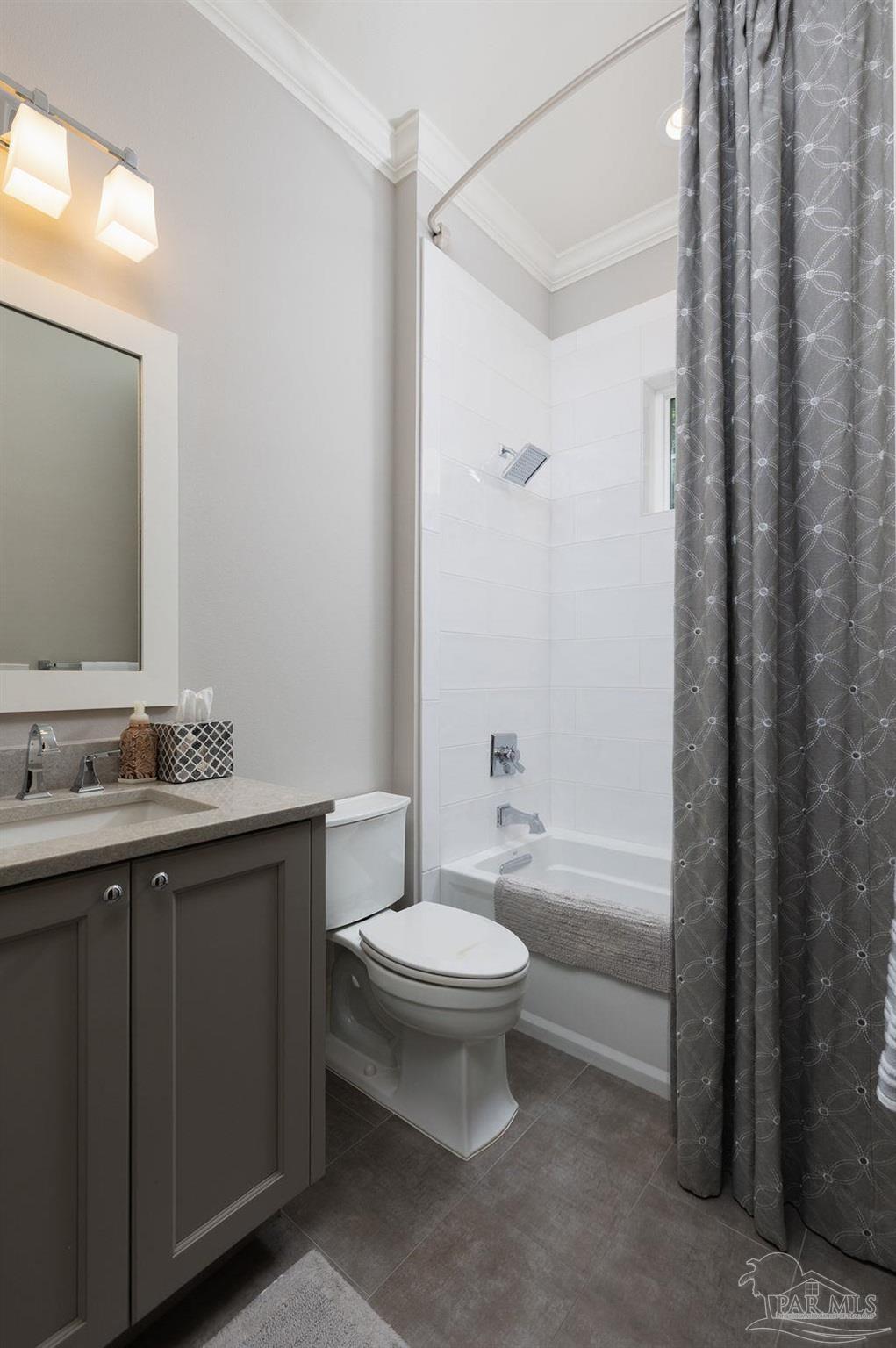128 Highpoint Drive Gulf Breeze FL 32561