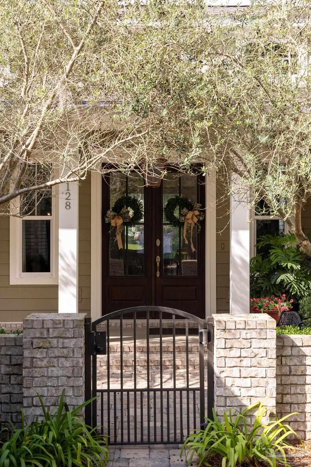 128 Highpoint Drive Gulf Breeze FL 32561