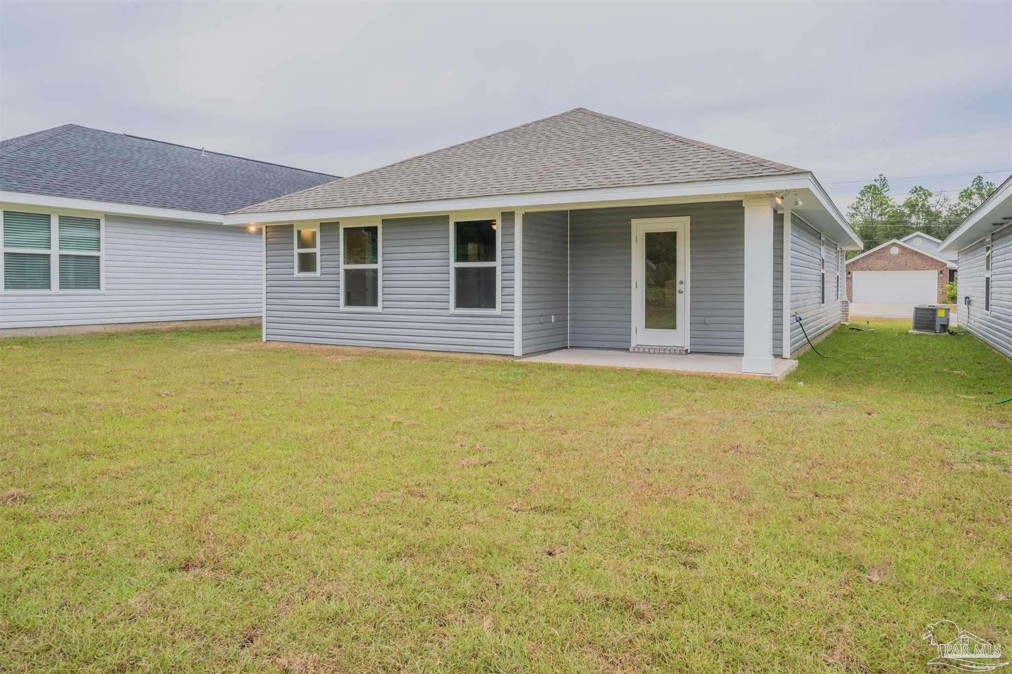 1074 Brimwood Circle # 9a Cantonment FL 32533