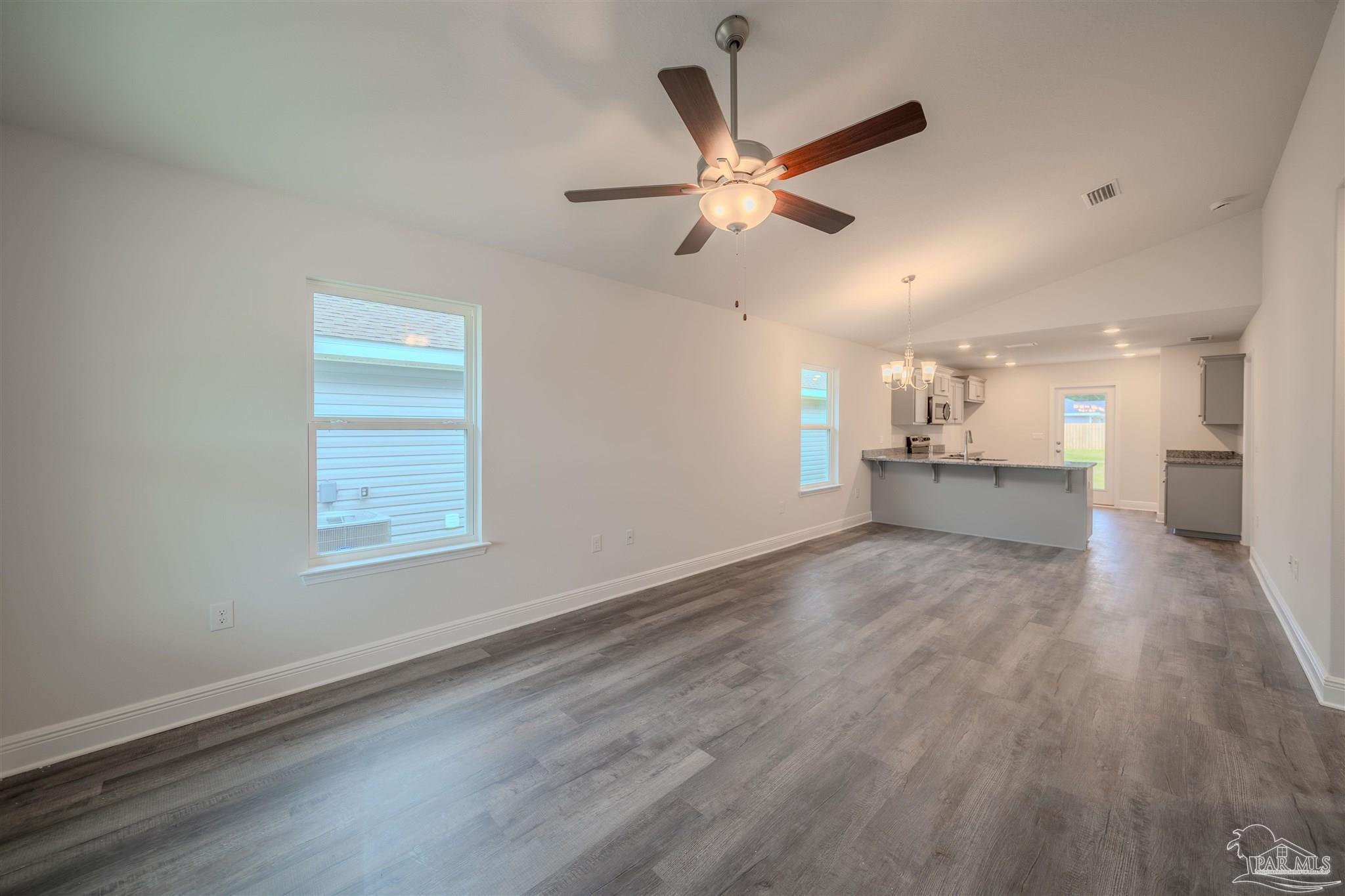 1074 Brimwood Circle # 9a Cantonment FL 32533