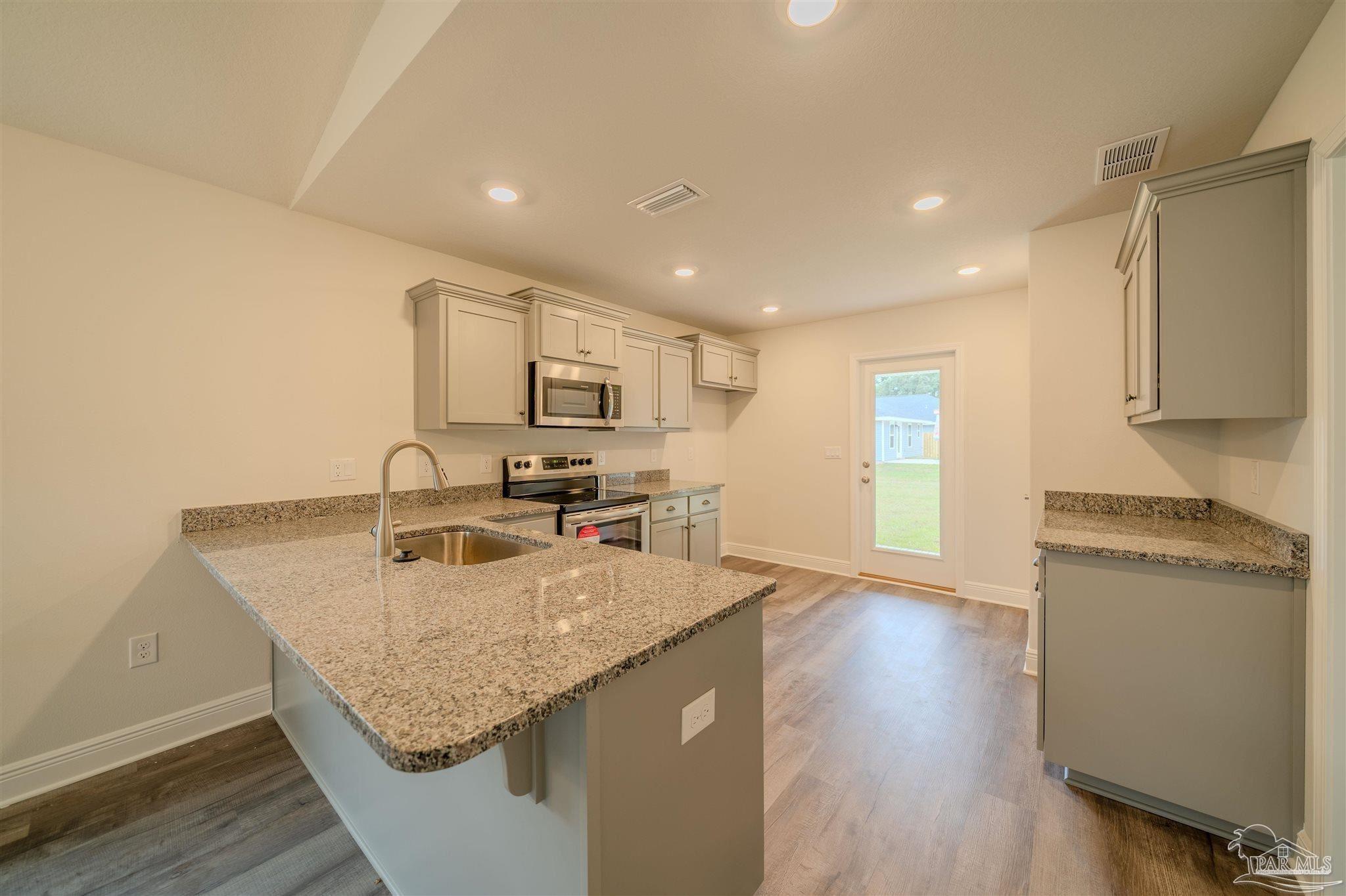 1074 Brimwood Circle # 9a Cantonment FL 32533