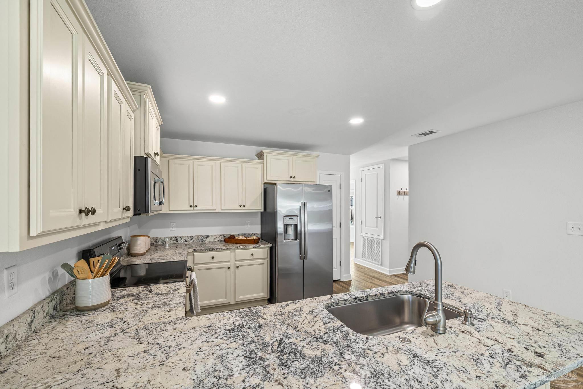 609 E Fisher Pensacola FL 32503