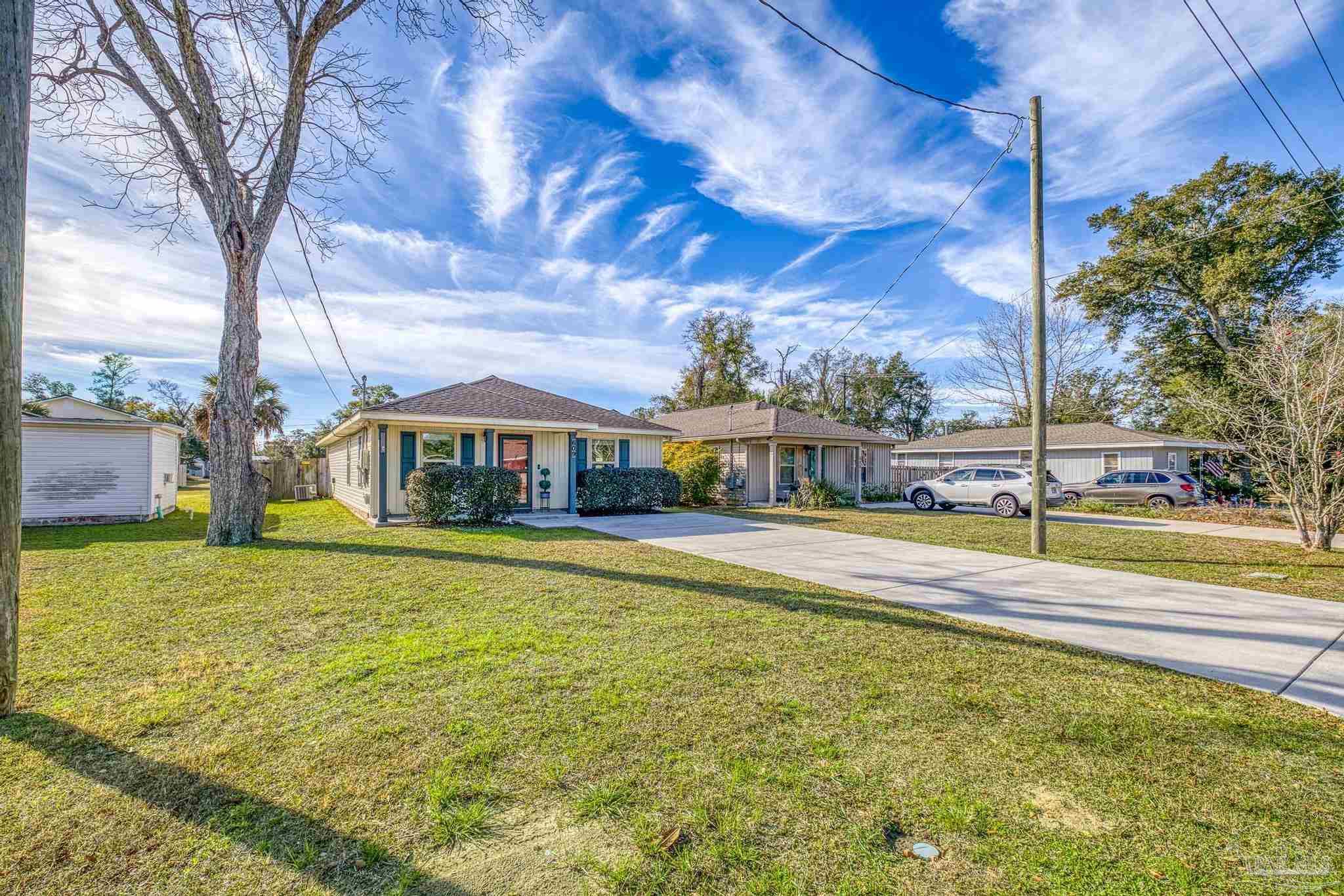 609 E Fisher Pensacola FL 32503