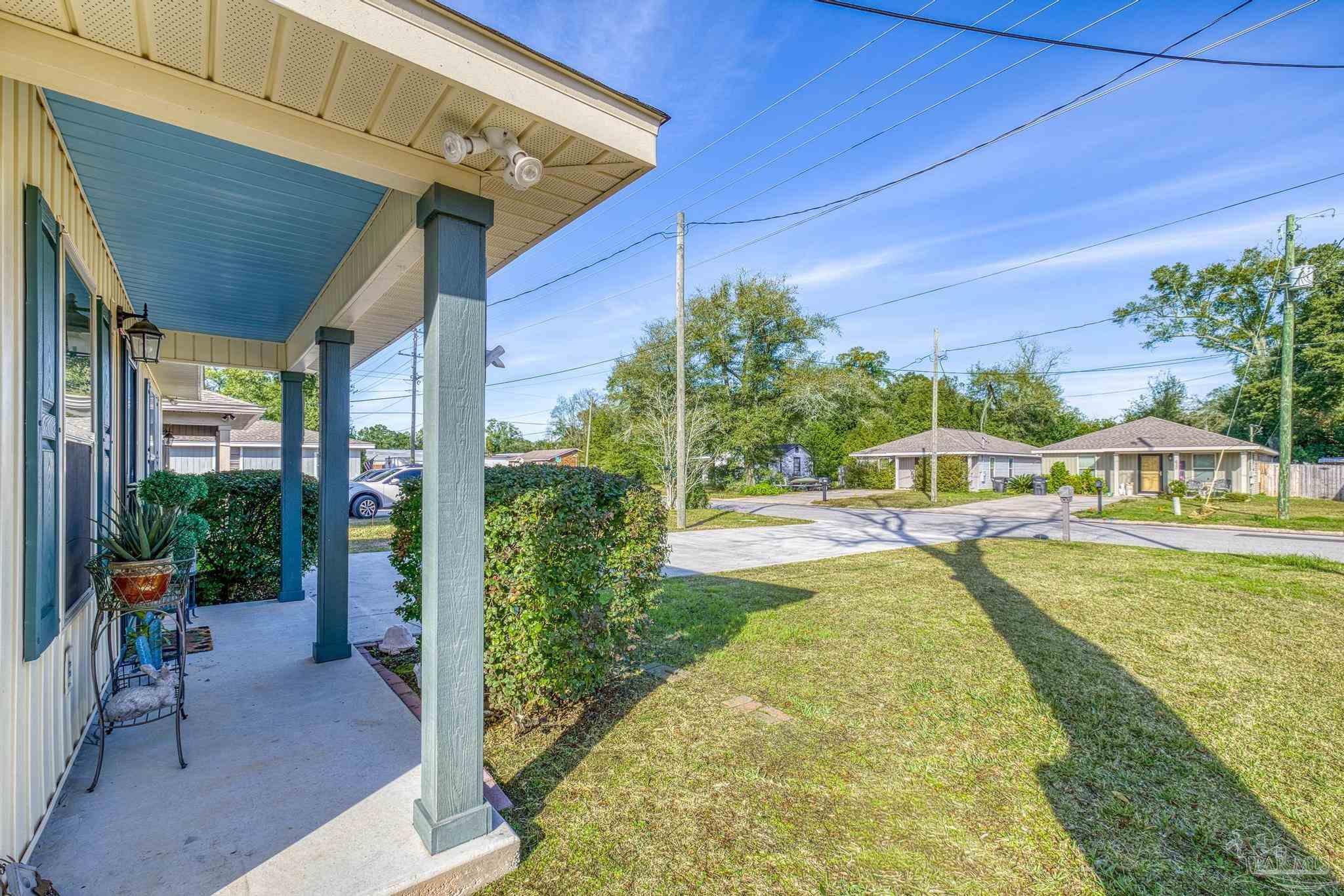 609 E Fisher Pensacola FL 32503