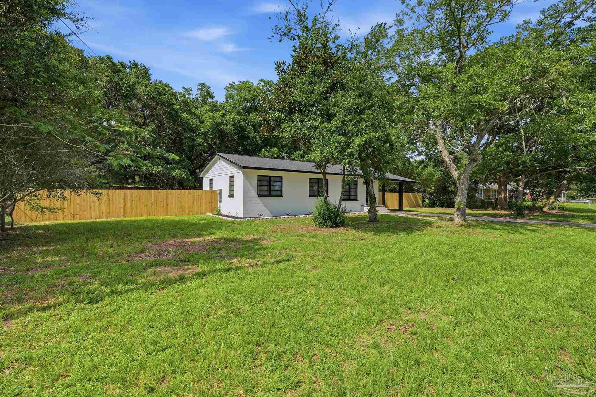 350 Kelson Road Pensacola FL 32514