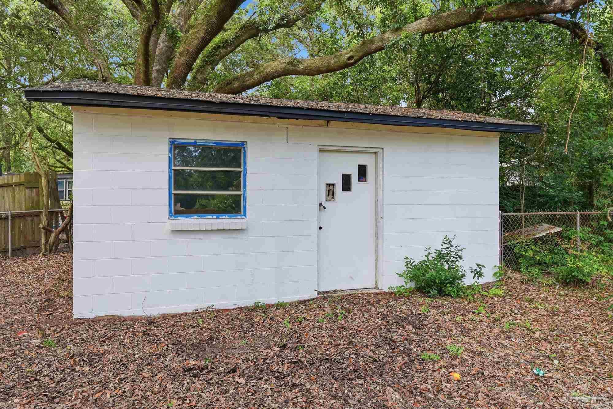 350 Kelson Road Pensacola FL 32514