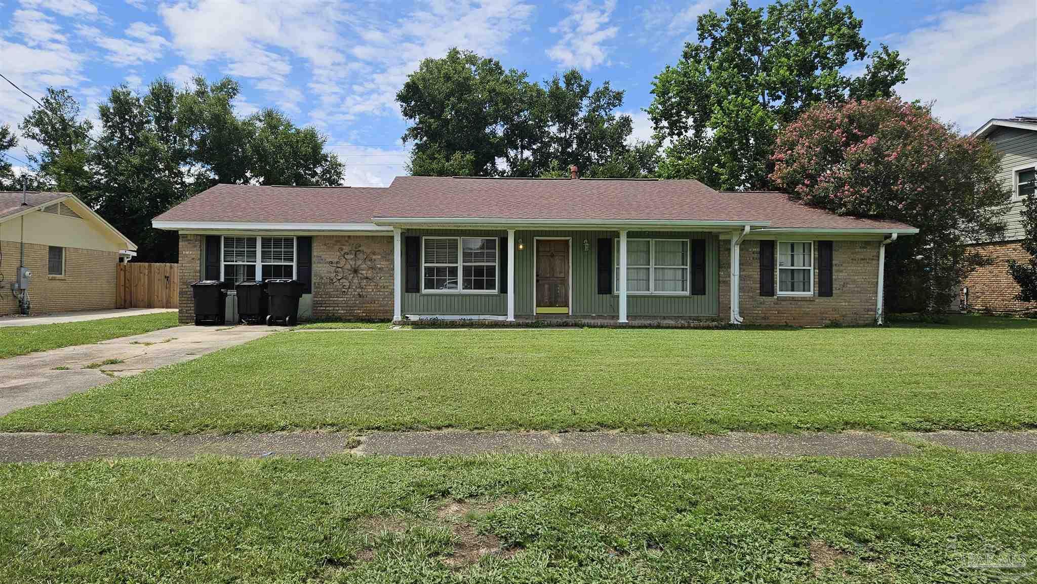 Pensacola FL, 7765 Le Juene Drive
