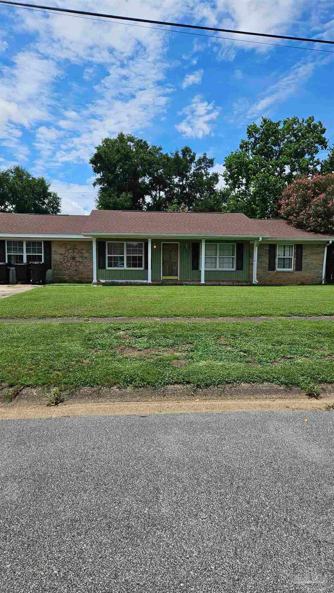 7765 Le Juene Drive Pensacola FL 32514