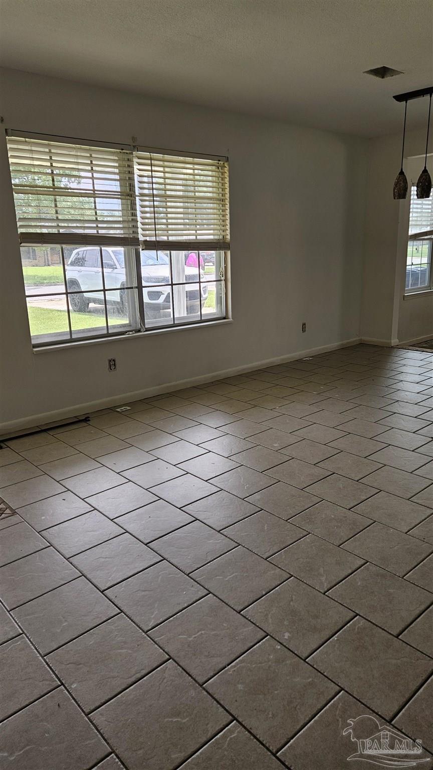7765 Le Juene Drive Pensacola FL 32514
