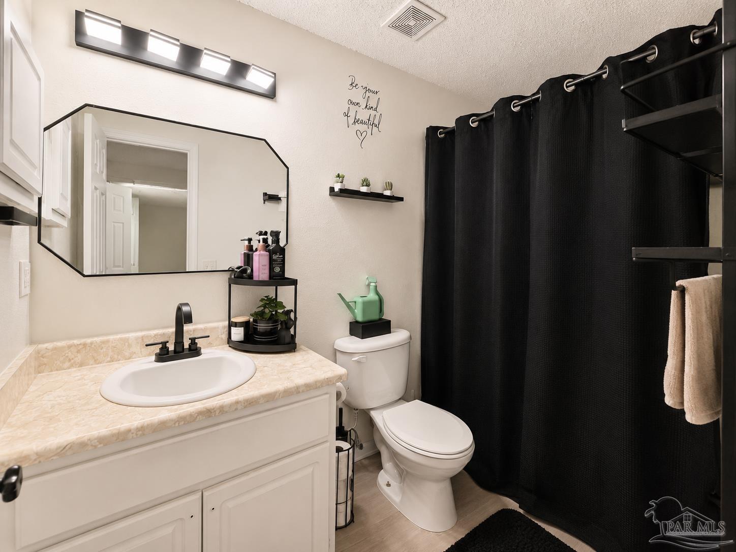 3393 Two Sisters Way Pensacola FL 32505