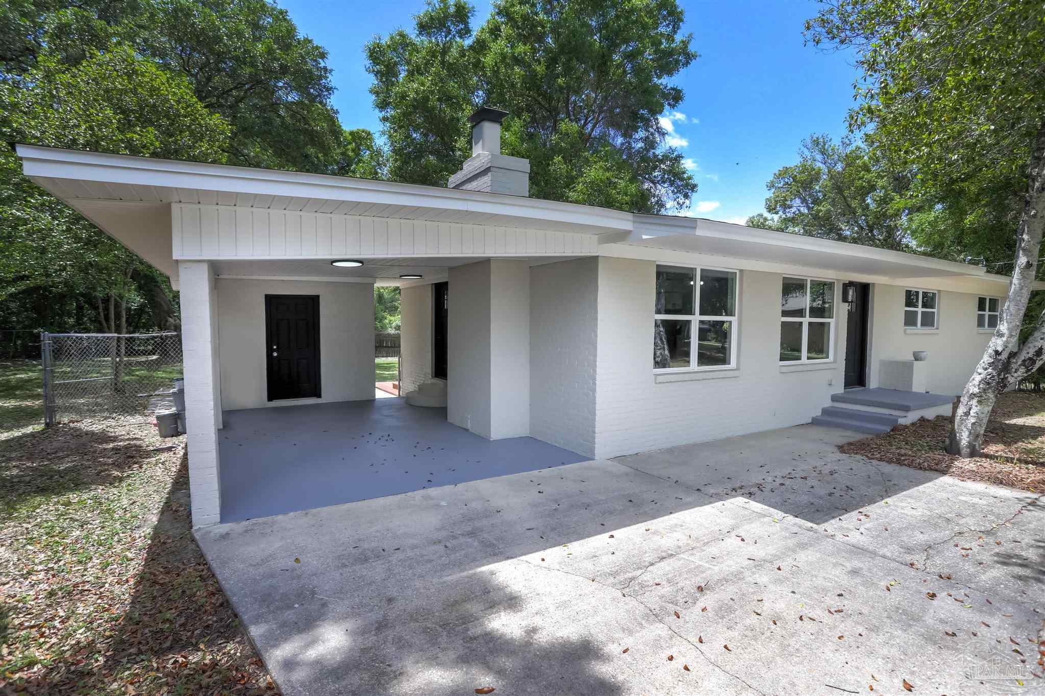 5711 Almax Court Pensacola FL 32506