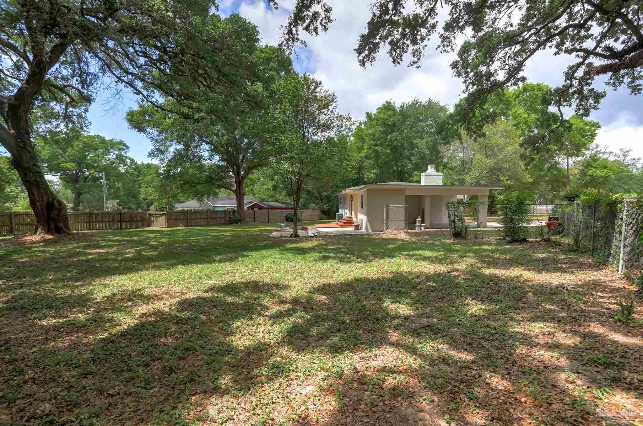 5711 Almax Court Pensacola FL 32506