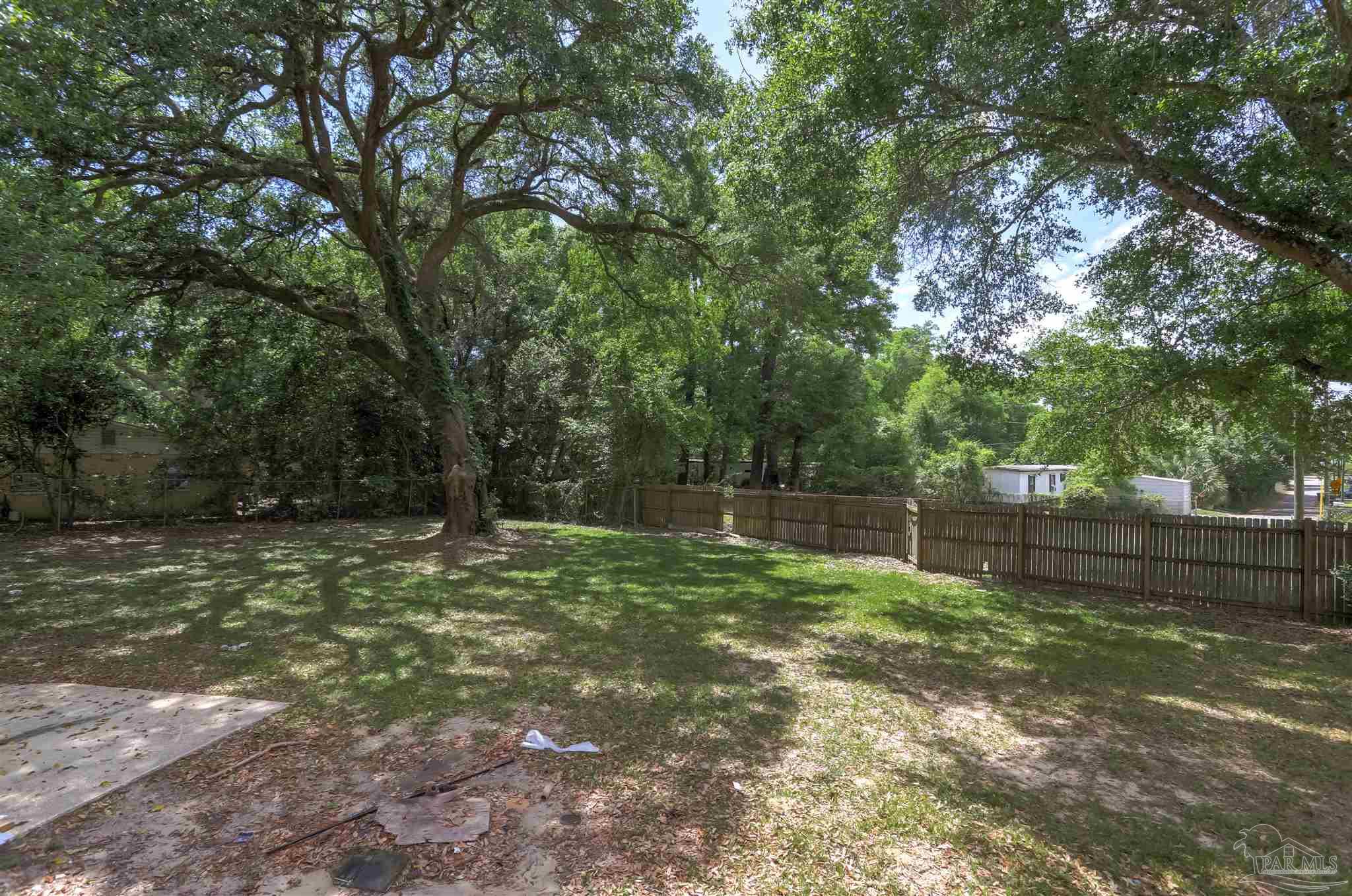 5711 Almax Court Pensacola FL 32506