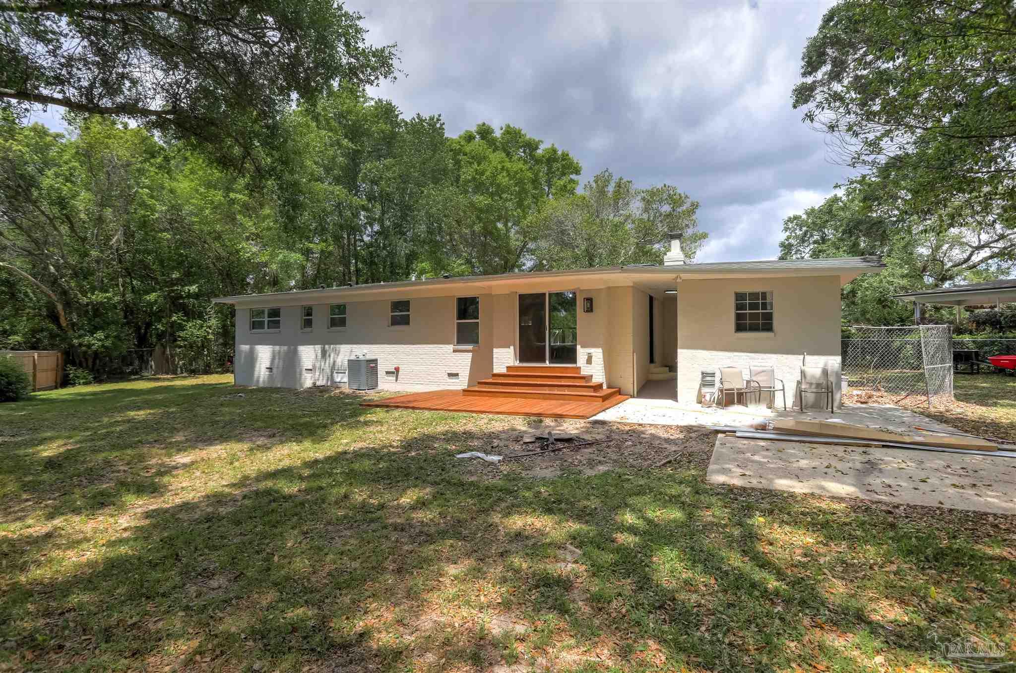 5711 Almax Court Pensacola FL 32506