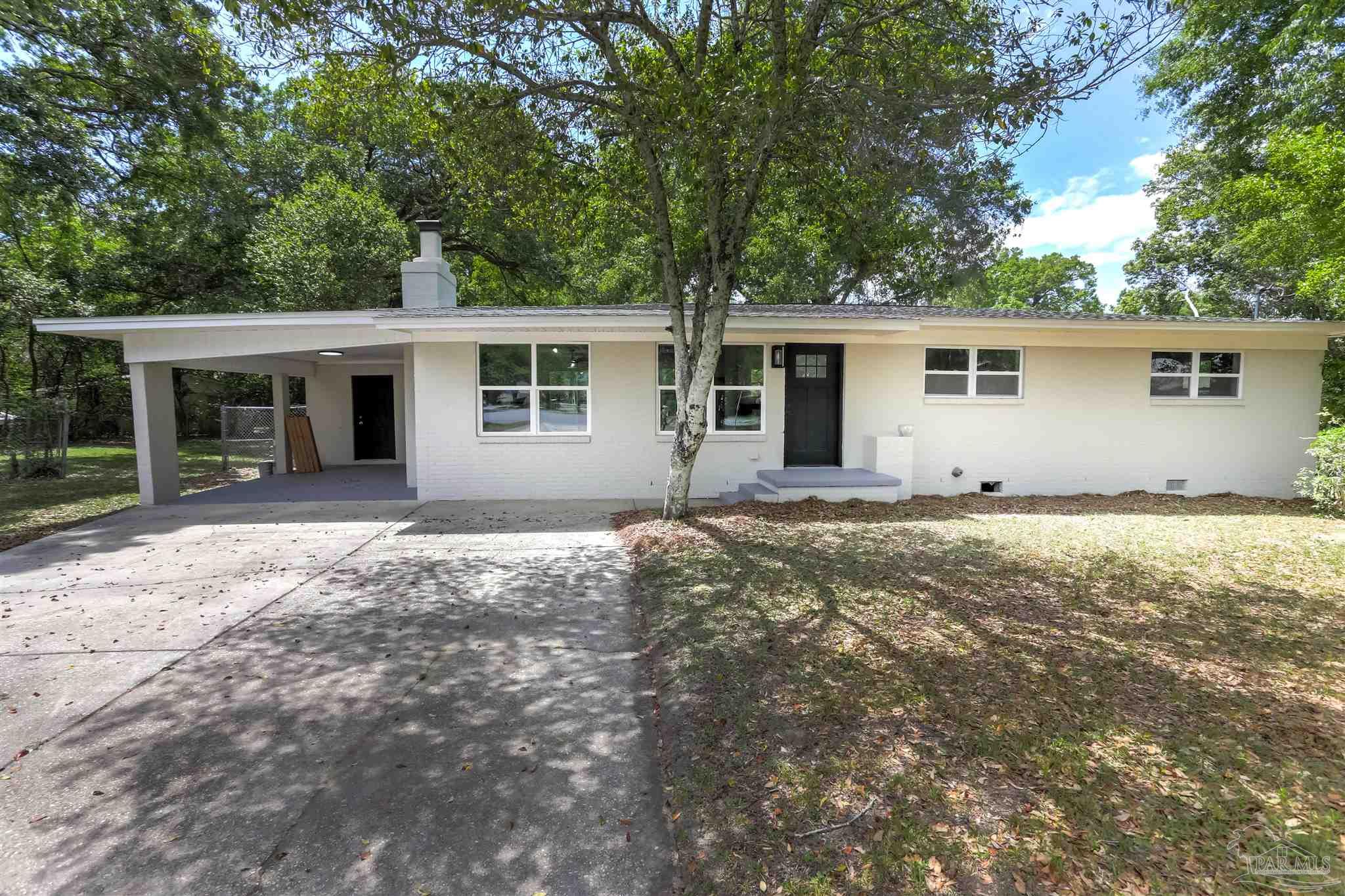 5711 Almax Court Pensacola FL 32506