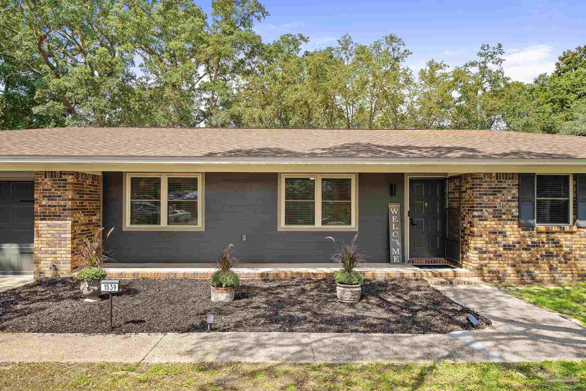 1539 Bay Woods Road Gulf Breeze FL 32563