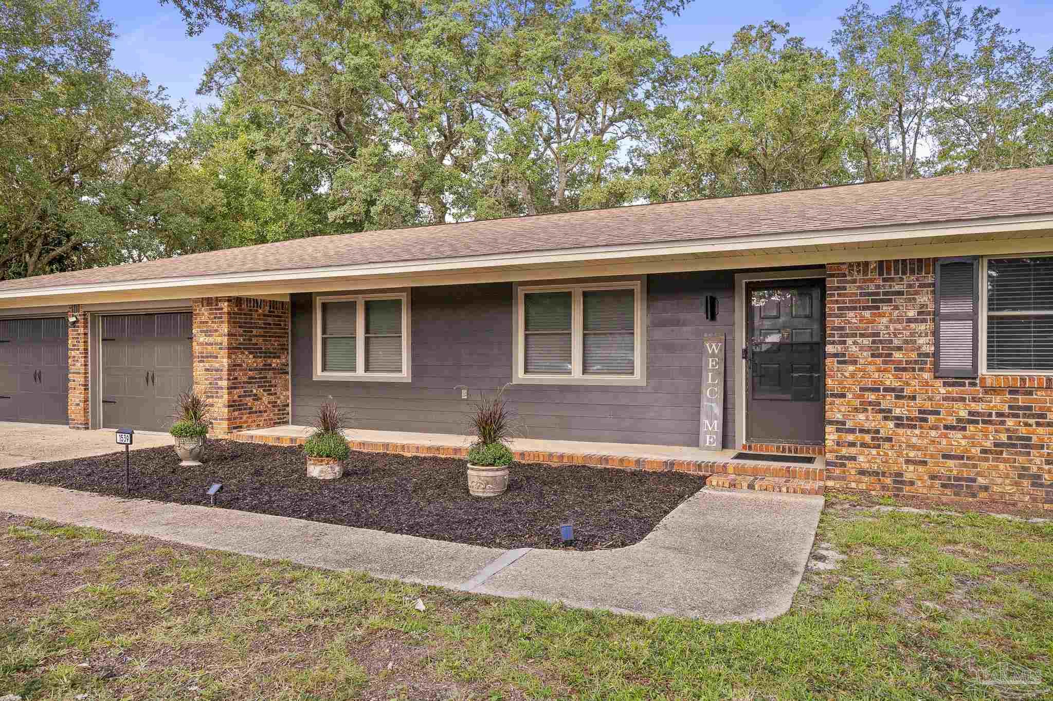 1539 Bay Woods Road Gulf Breeze FL 32563