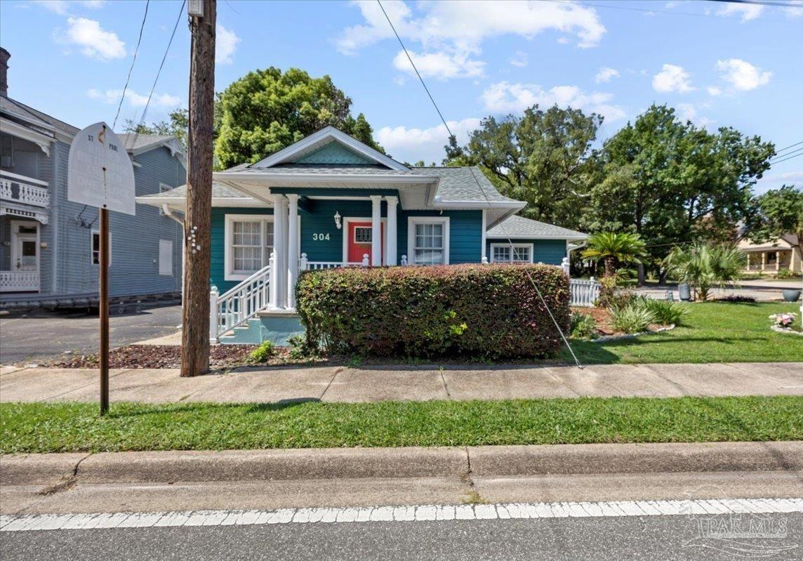 Pensacola FL, 304 W, Cervantes Street