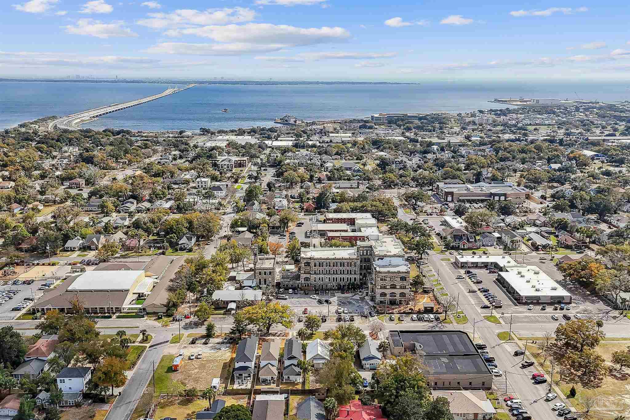 1212 E Gonzalez Street Pensacola FL 32501