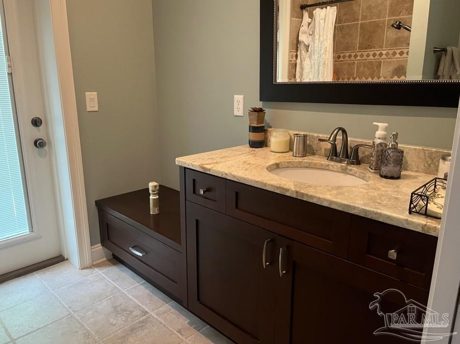 11 Highpoint Drive Gulf Breeze FL 32561