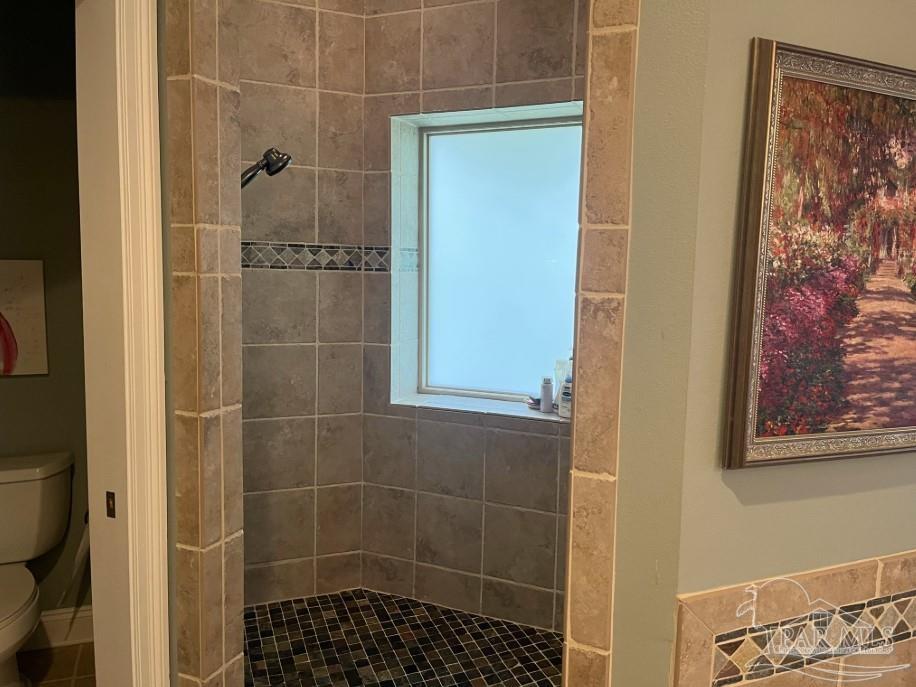 11 Highpoint Drive Gulf Breeze FL 32561