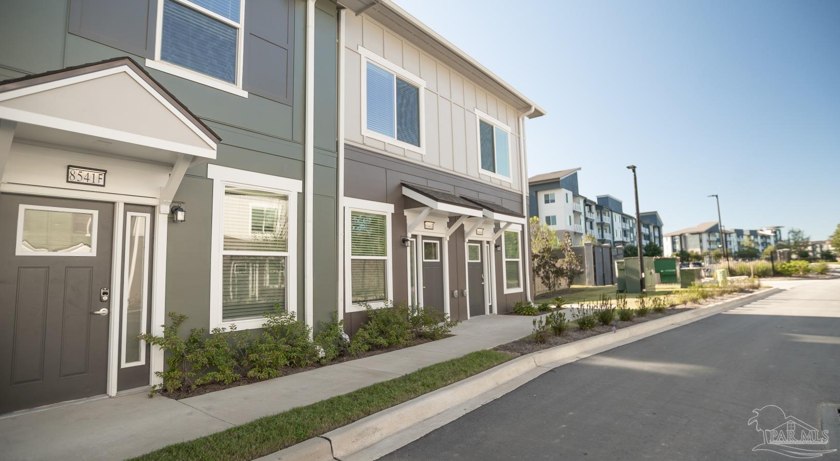 8573 Myslak Way Pensacola FL 32526