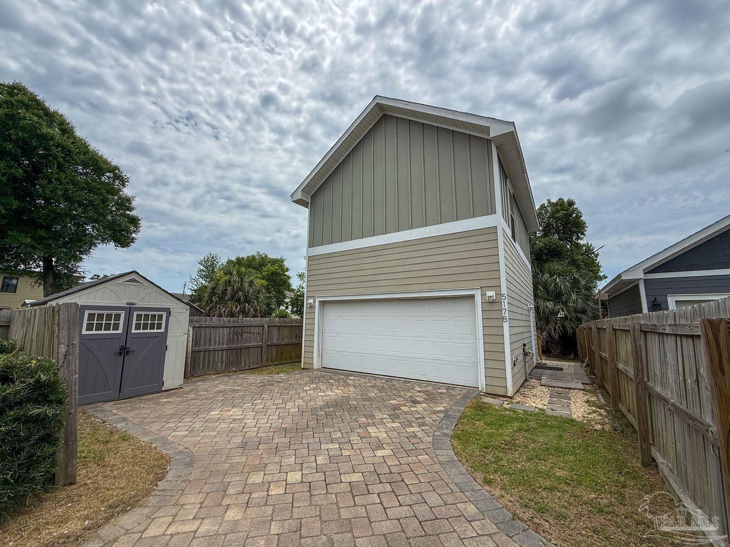 517 W Wright St # B Pensacola FL 32502