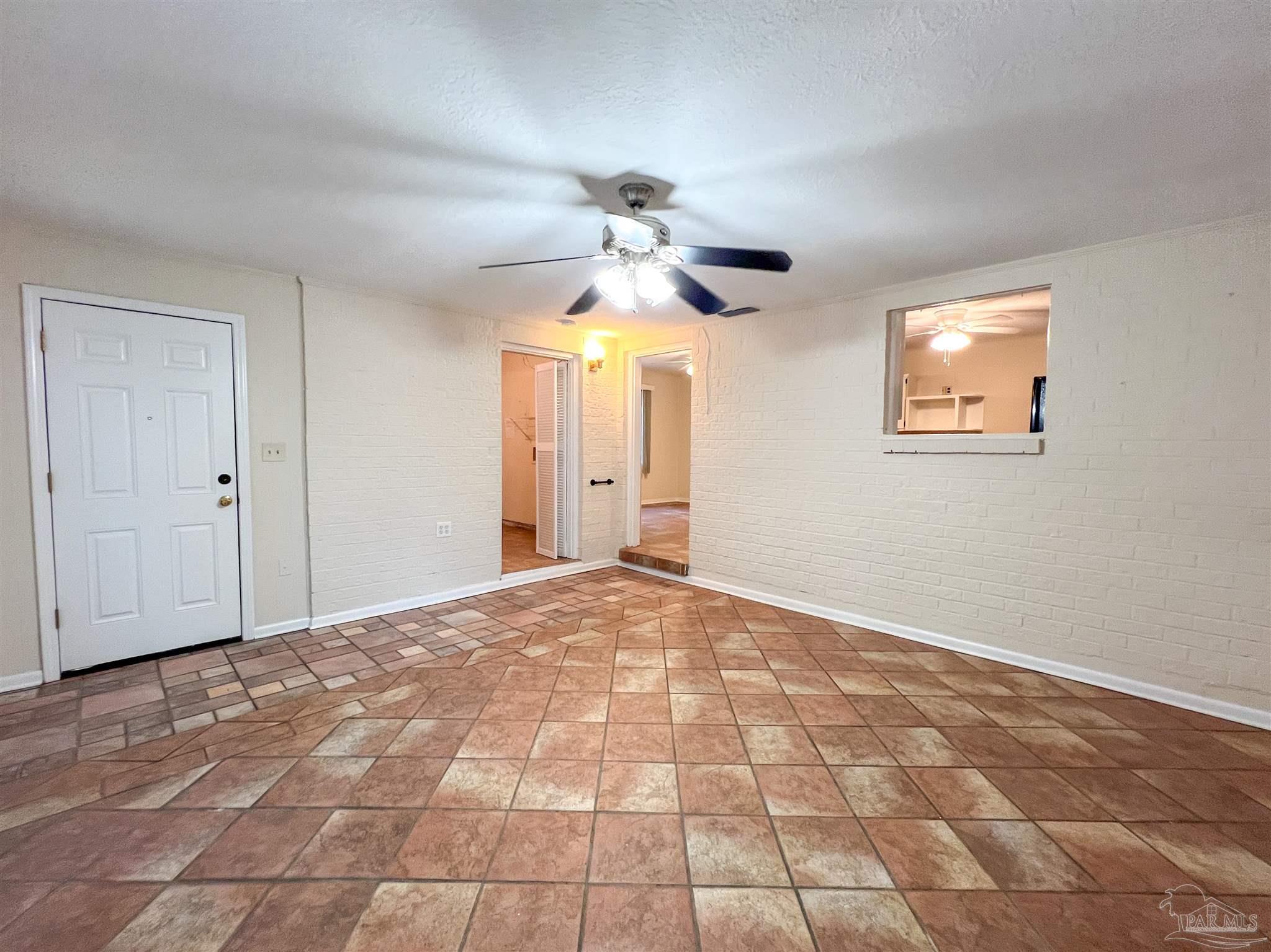5891 Avondale Road Pensacola FL 32526