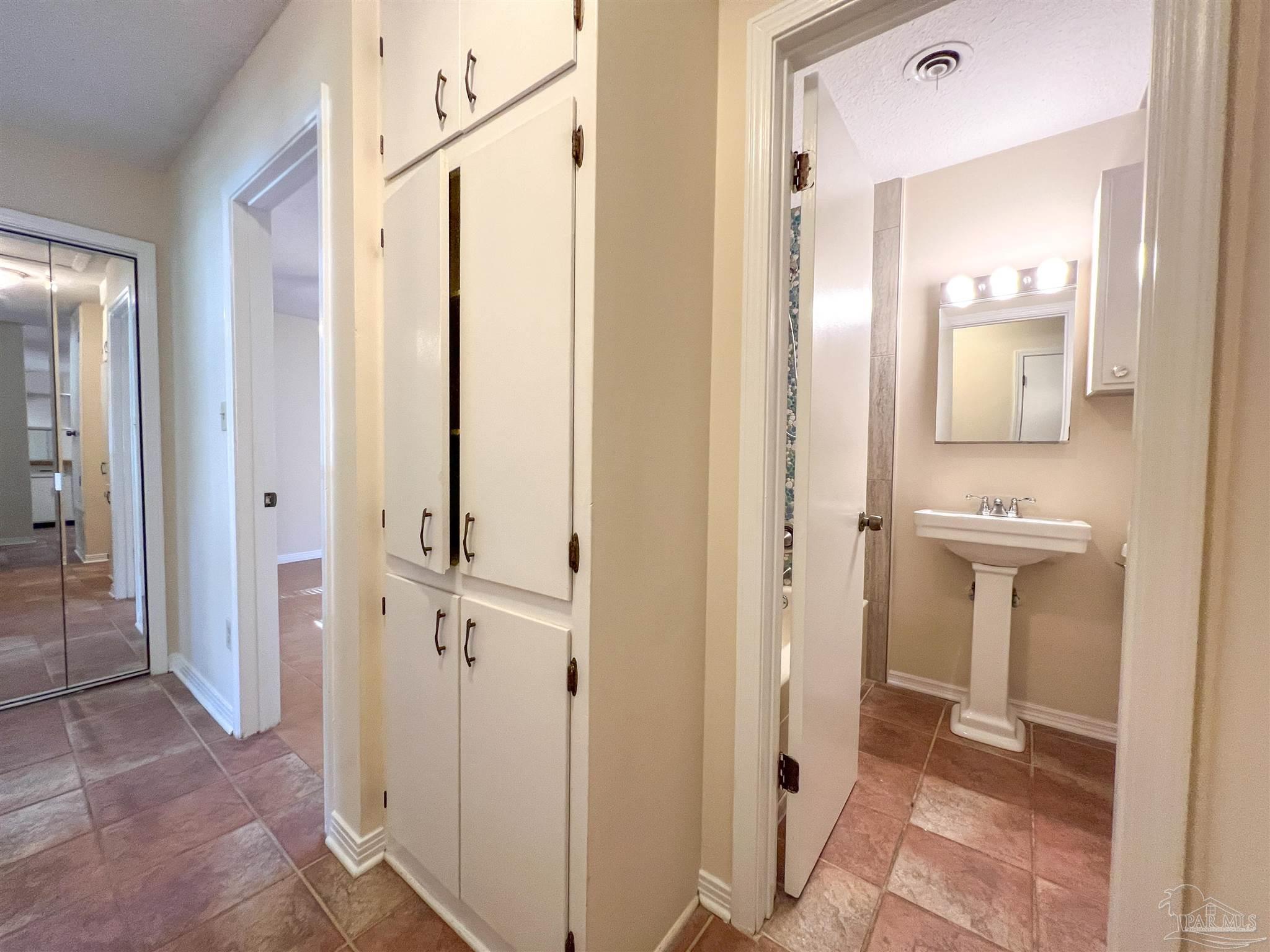 5891 Avondale Road Pensacola FL 32526