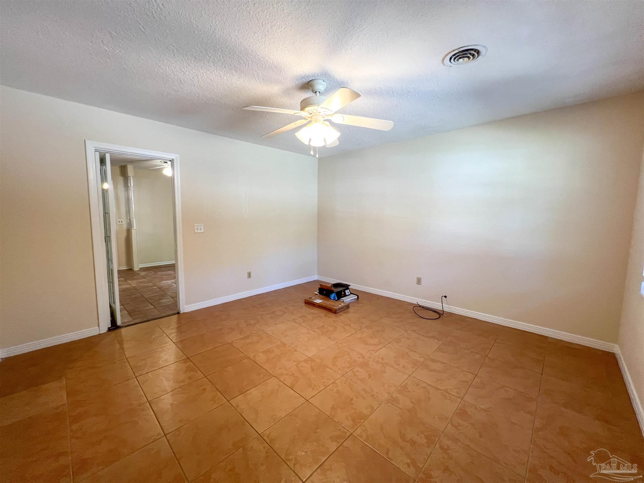 5891 Avondale Road Pensacola FL 32526