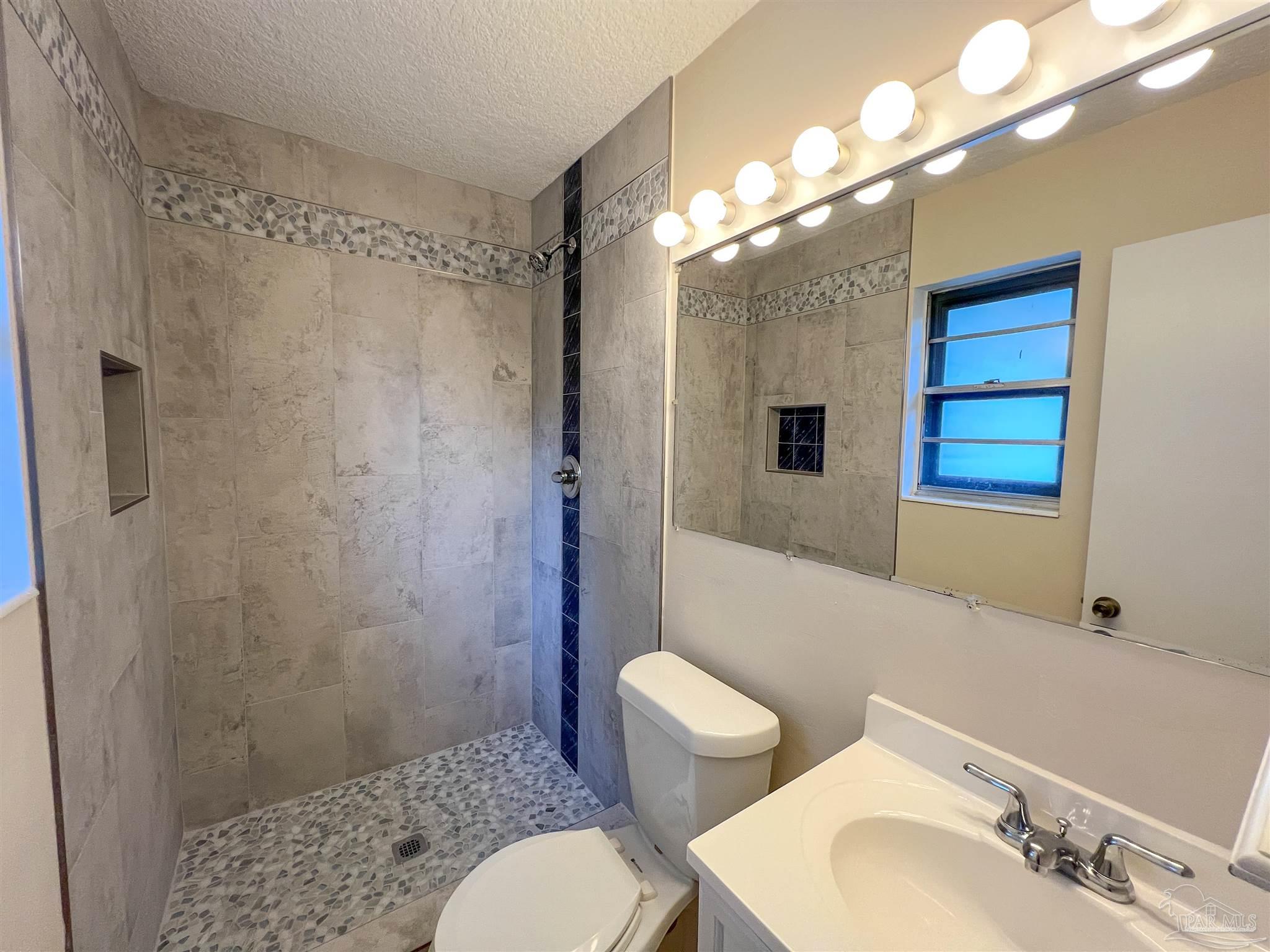 5891 Avondale Road Pensacola FL 32526