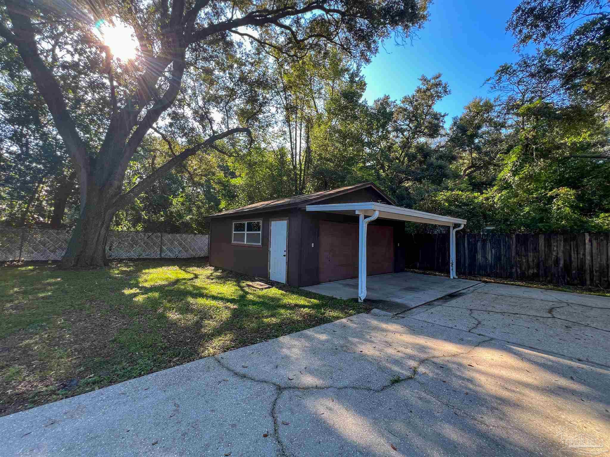 5891 Avondale Road Pensacola FL 32526
