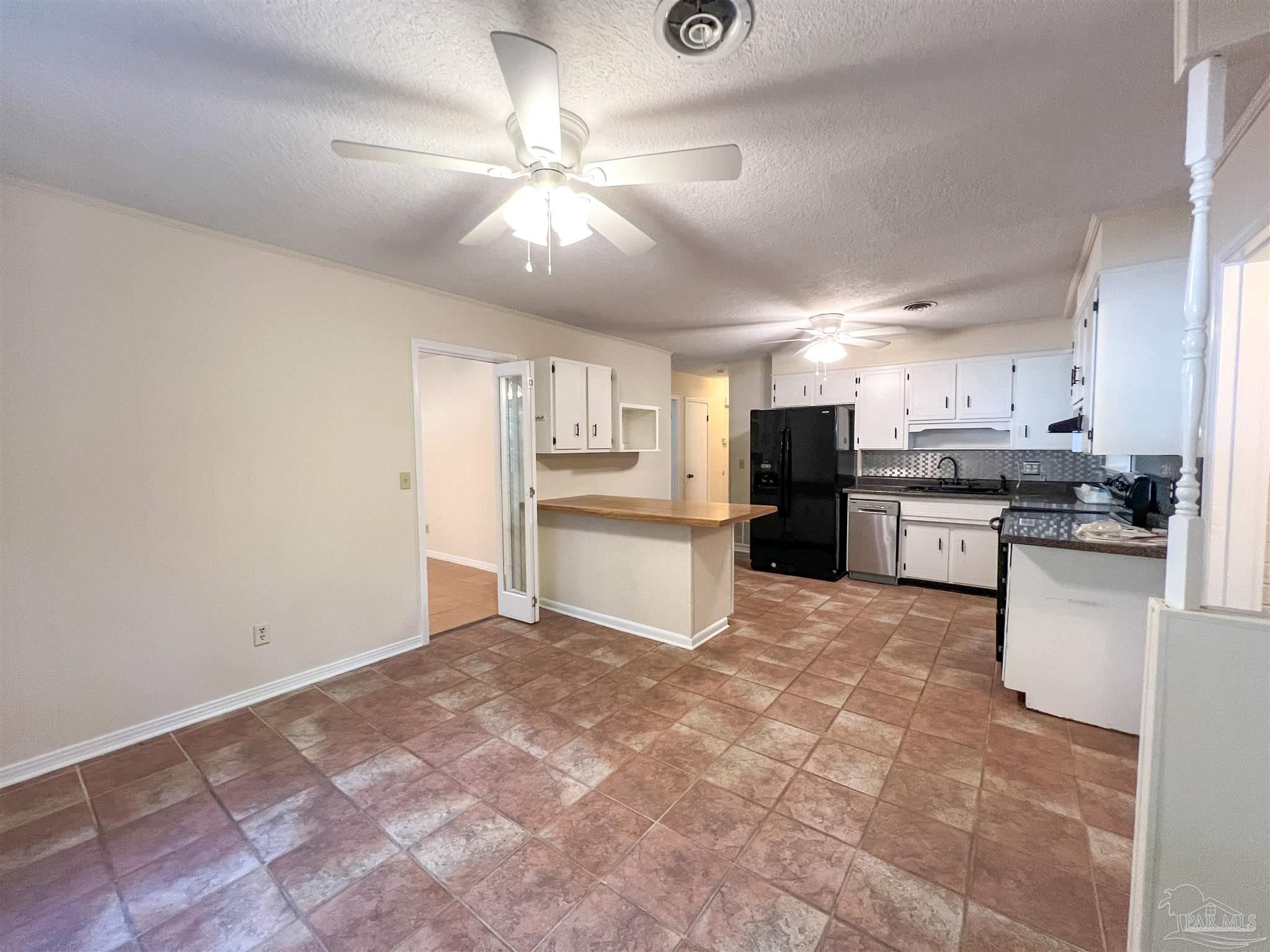 5891 Avondale Road Pensacola FL 32526