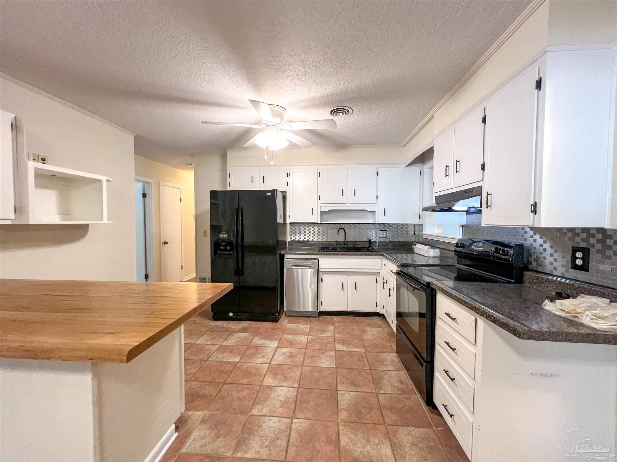 5891 Avondale Road Pensacola FL 32526