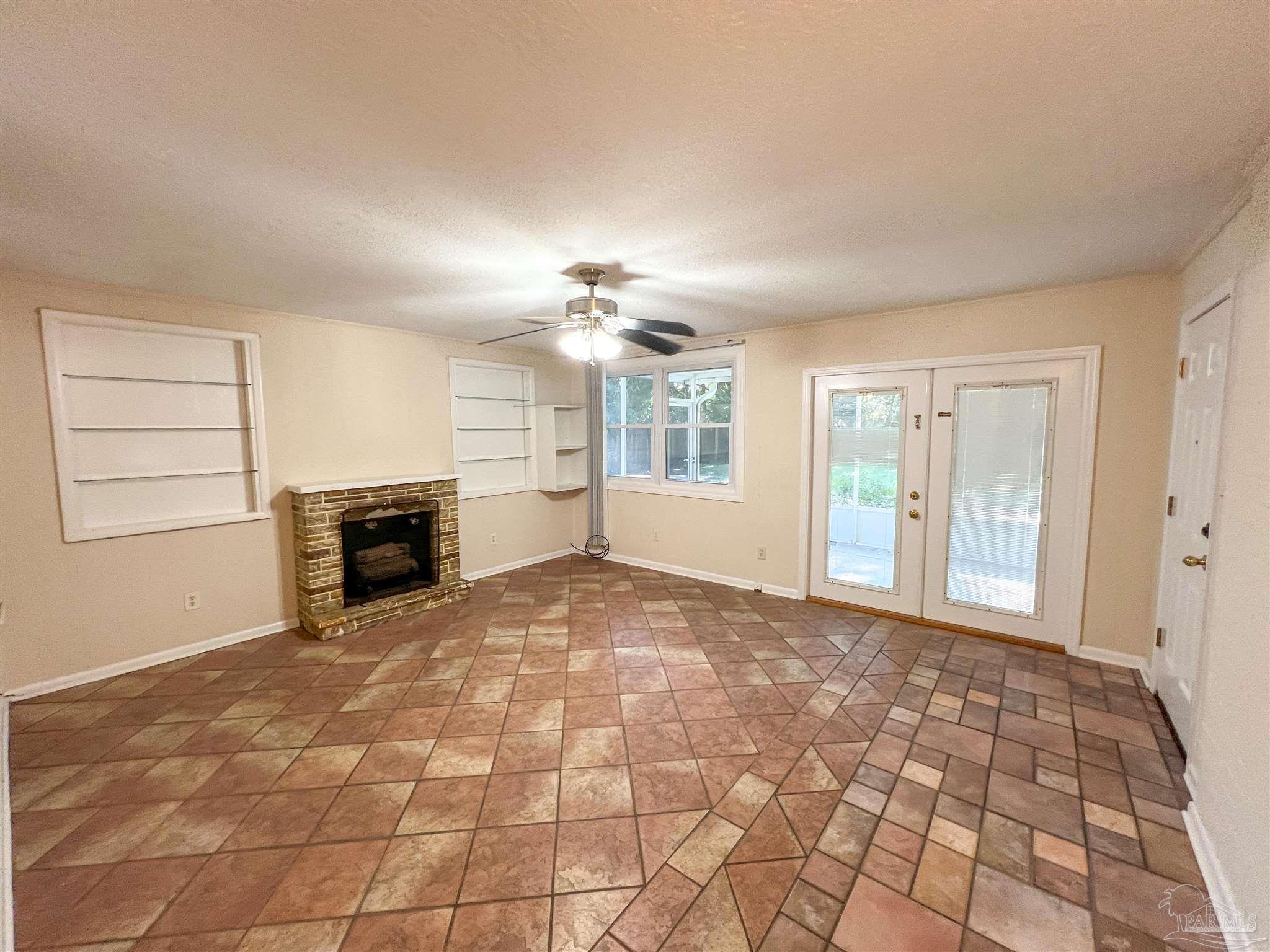 5891 Avondale Road Pensacola FL 32526