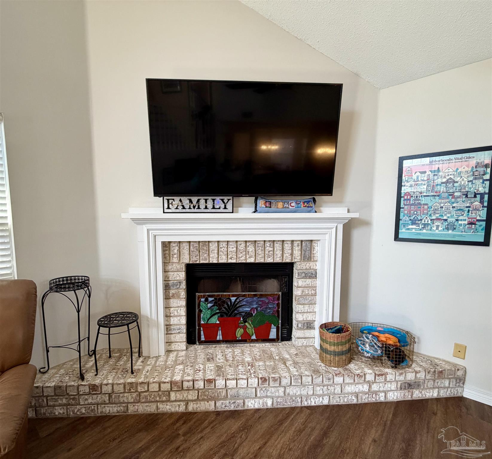 3110 Leesburg Square Pensacola FL 32504