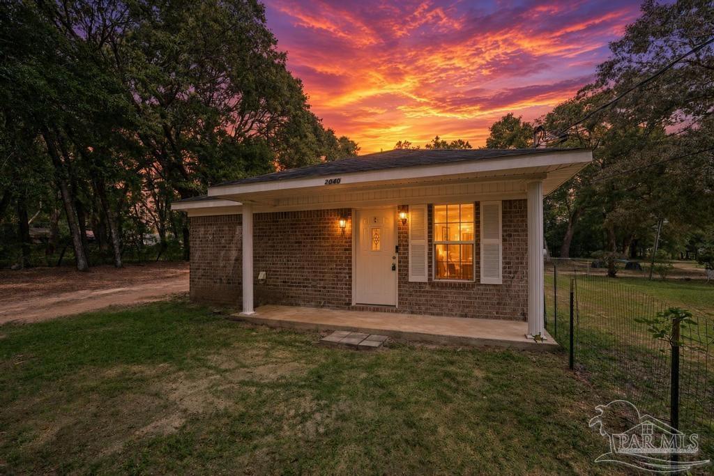 2040 E Roberts Road Pensacola FL 32534