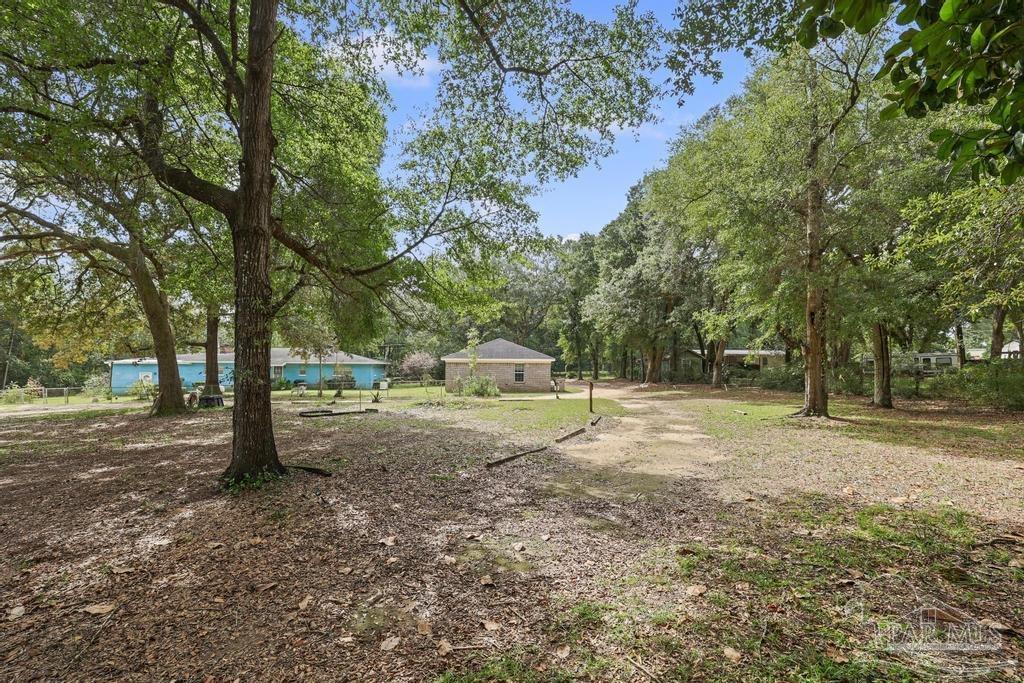 2040 E Roberts Road Pensacola FL 32534