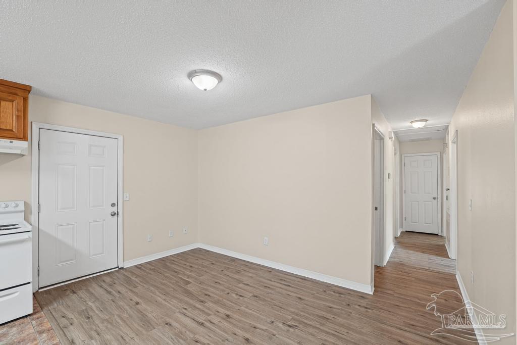 2040 E Roberts Road Pensacola FL 32534