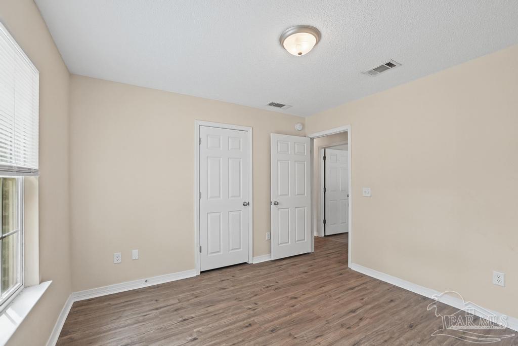 2040 E Roberts Road Pensacola FL 32534