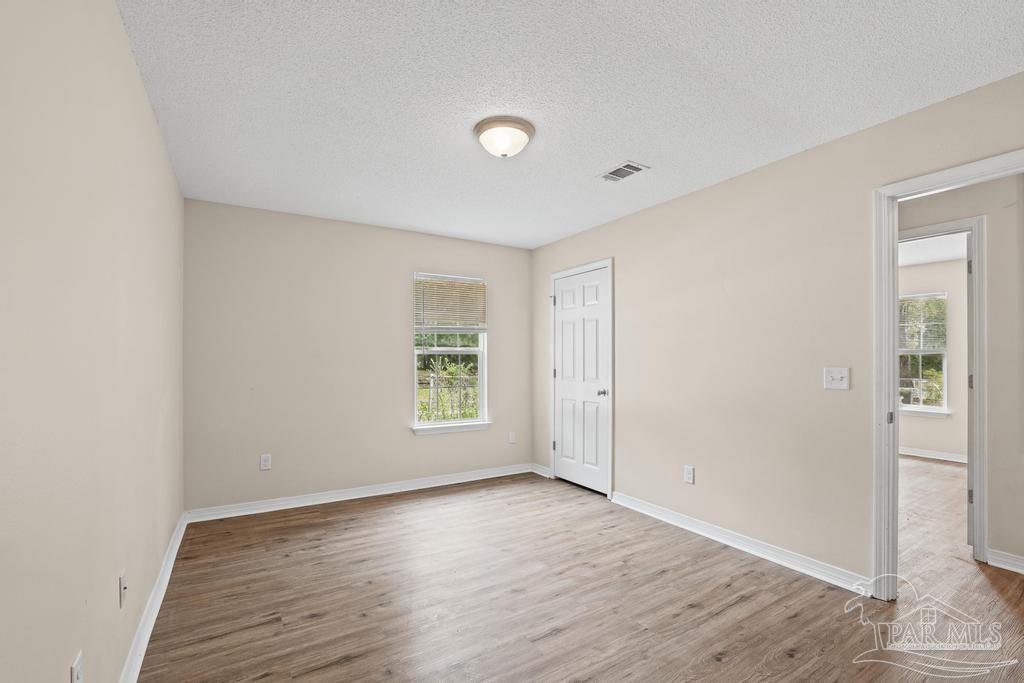 2040 E Roberts Road Pensacola FL 32534