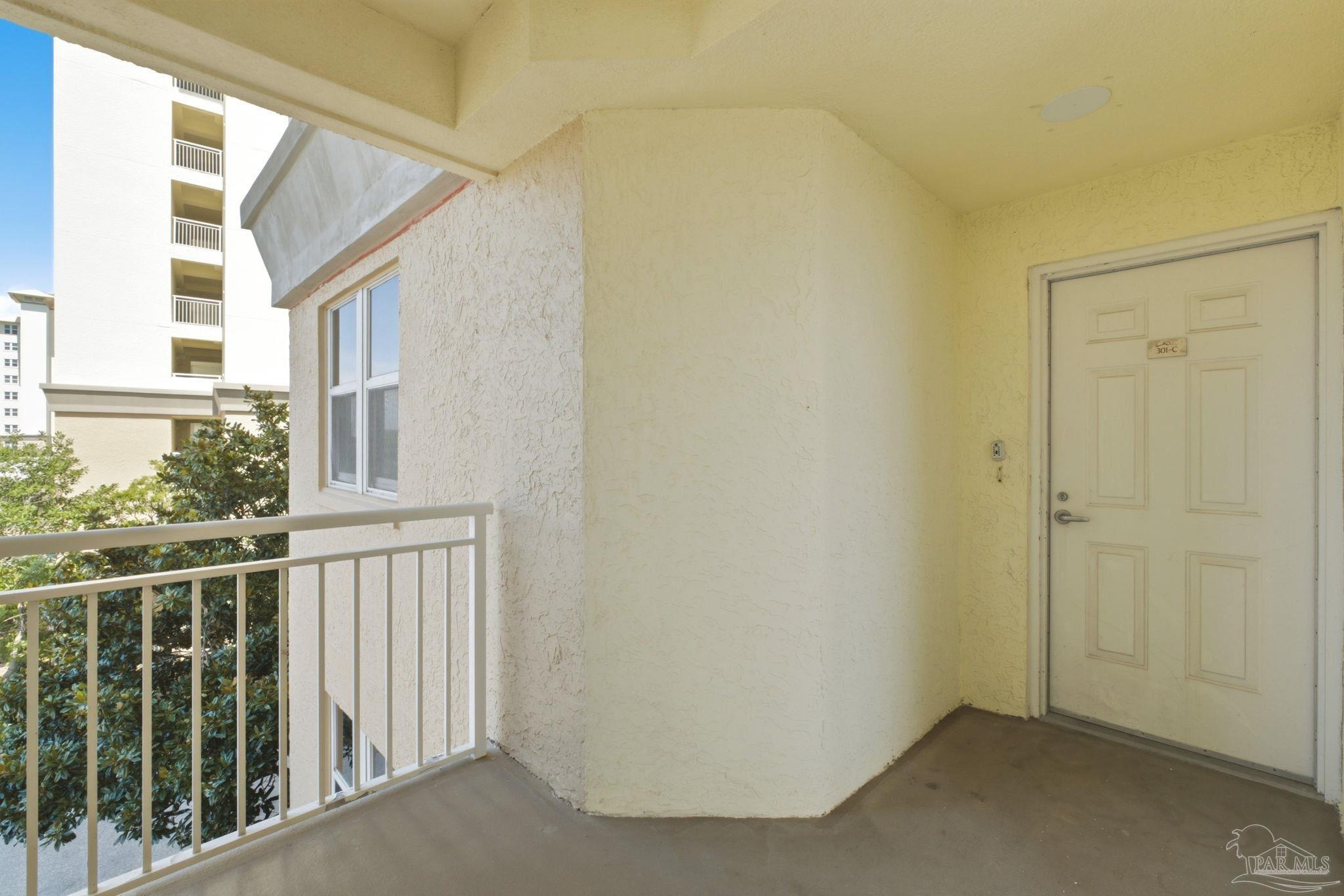 608 Lost Key Dr # 301c Pensacola FL 32507