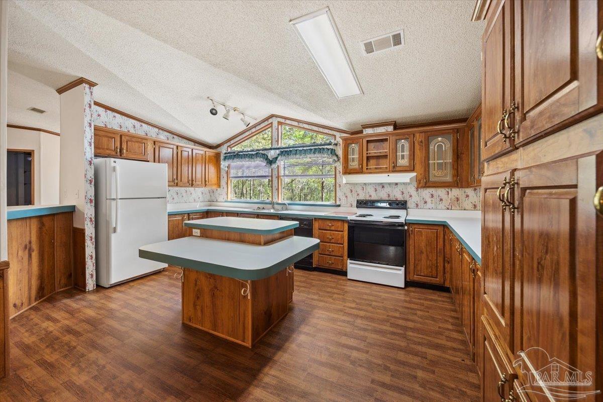 4205 Elvis Presley Drive Milton FL 32583