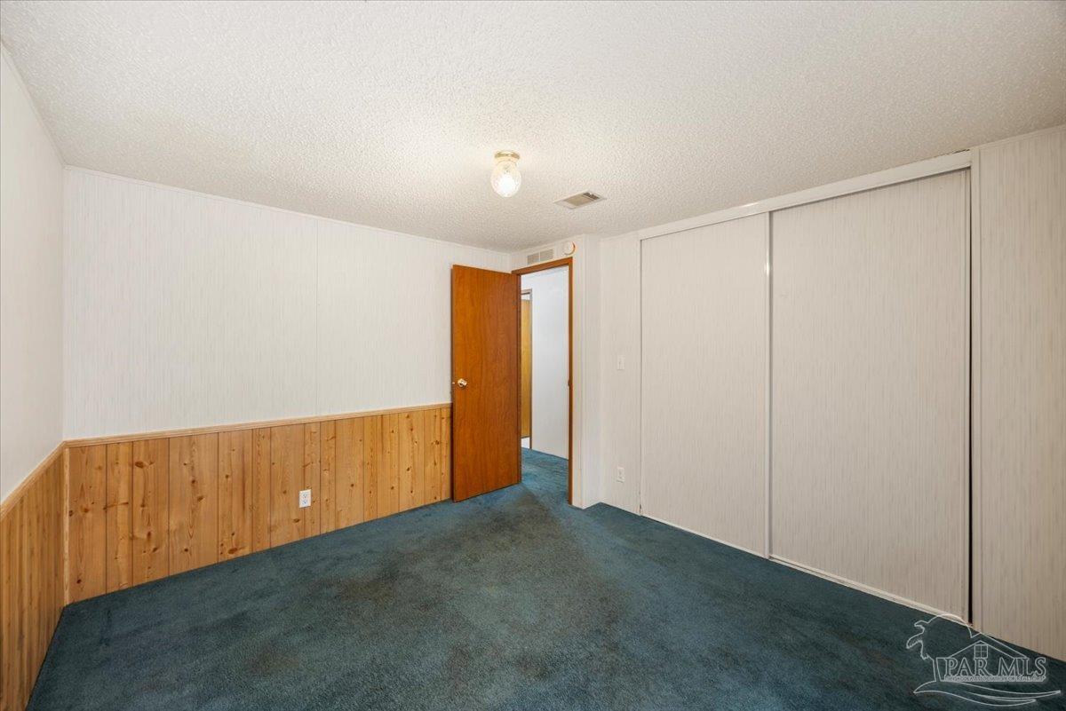4205 Elvis Presley Drive Milton FL 32583