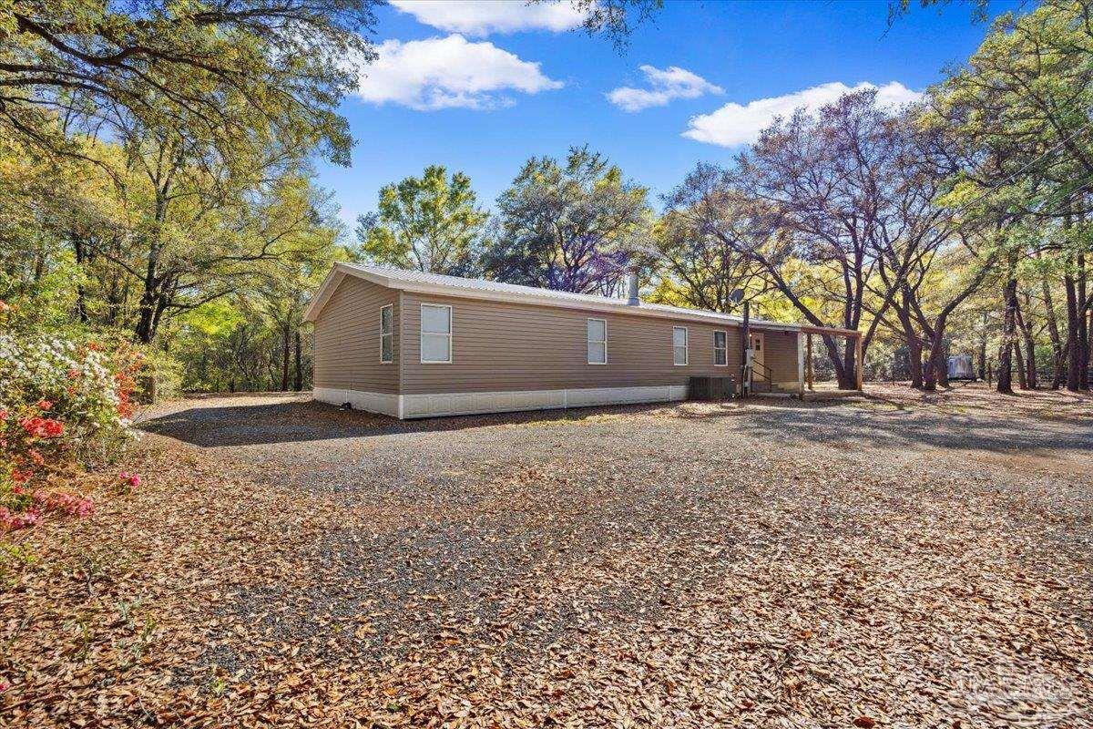 4205 Elvis Presley Drive Milton FL 32583