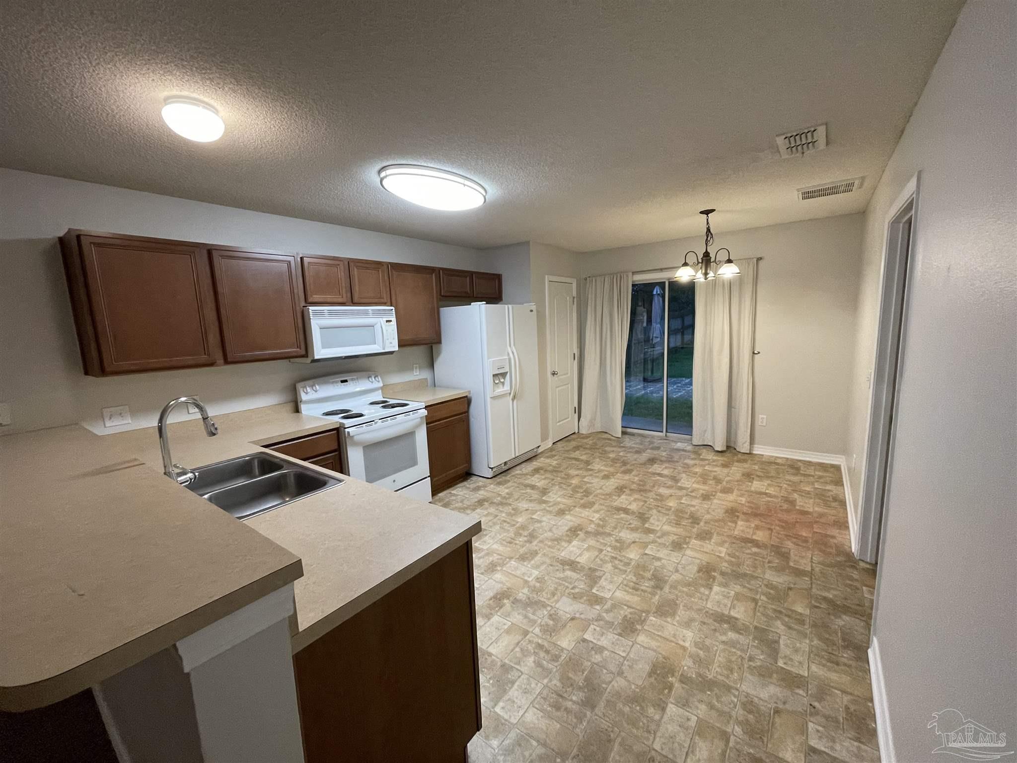 10485 Senegal Drive Pensacola FL 32534