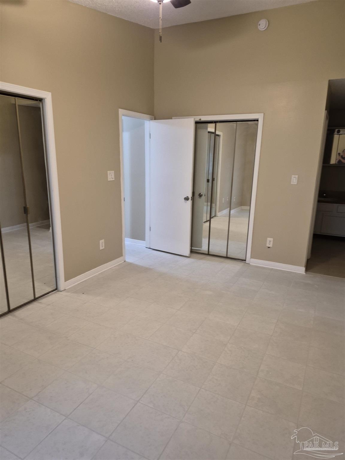 537 Petros Cir # A Pensacola FL 32505