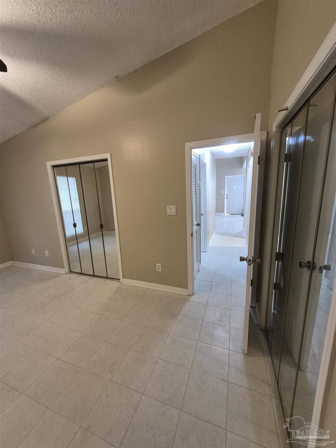 537 Petros Cir # A Pensacola FL 32505